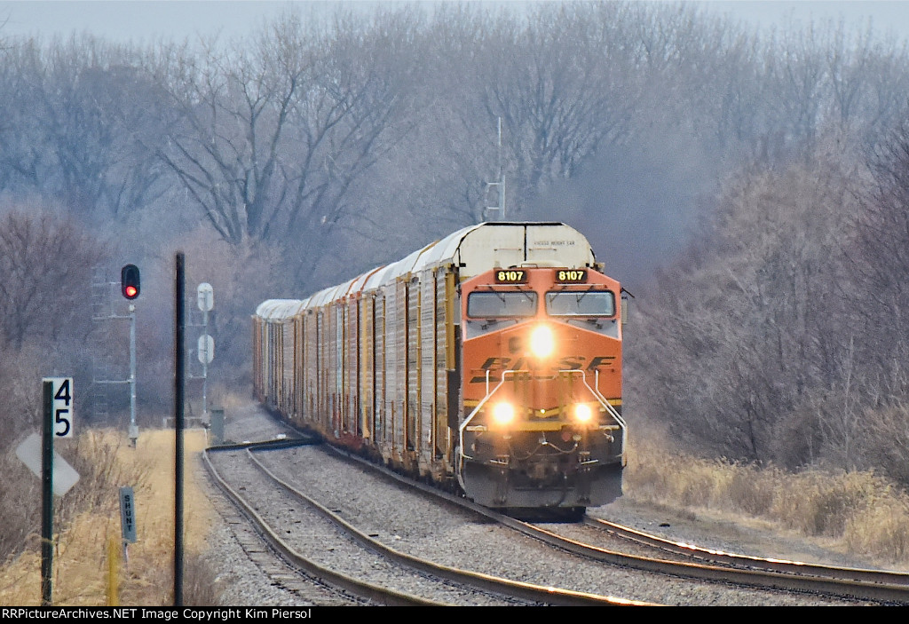 BNSF 8107